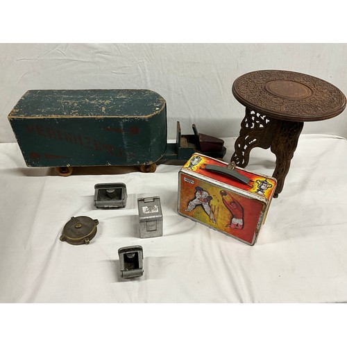 Lot 40        