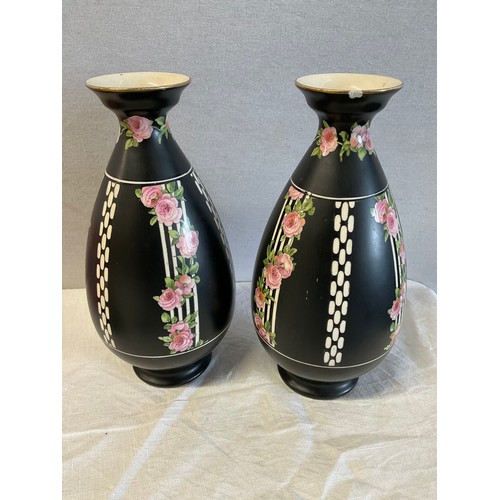 10 - LILYPUT LANE COTTAGE IN BOX, TWO CROWN DUCAL VASES AND TWO PIECES OF POLISHED STONEWARE