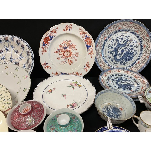 31 - TWO BOXES OF CHINA TO INCLUDE ROYAL WORCESTER , MINTONS ETC