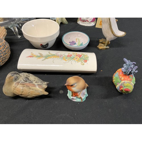 34 - BOX OF CHINA TO INCLUDE STUDIO POTTERY ITEMS, STAFFORDSHIRE BARN OWL TEA POT, GLASS HIPPO DECANTER E... 