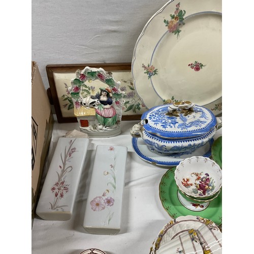 43 - TWO BOXES OF CHINA TO INCLUDE A STAFFORDSHIRE FLATBACK FIGURE , GRINDLEY LARGE PLATE, CUPS ETC