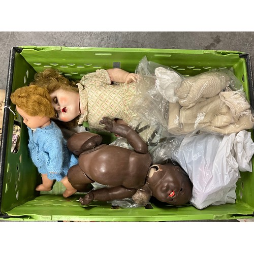 179 - CRATE TO INCLUDE VINTAGE JOINTED DOLLS CHINA HEADED DOLL , CLOTHING, TOYS ETC A-F