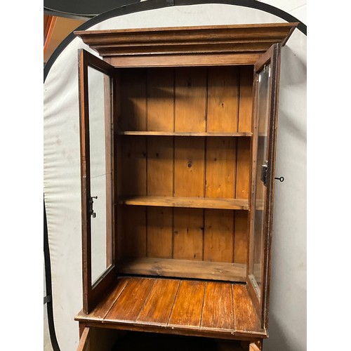 481 - VICTORIAN PINE GLASS TOPPED DISPLAY CUPBOARD WITH TWO DOORS BELOW A/F H71