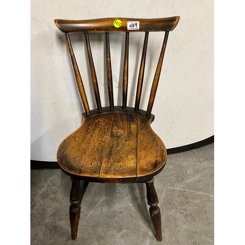 489 - GEORGIAN OAK SPINDLE BACKED STRETCHERED CHILDS CHAIR A/F
