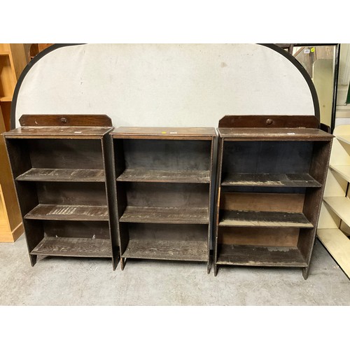 499 - VINTAGE THREE THREE TIER OAK BOOK SHELVES WITH BOBBIN TO FRONT H37