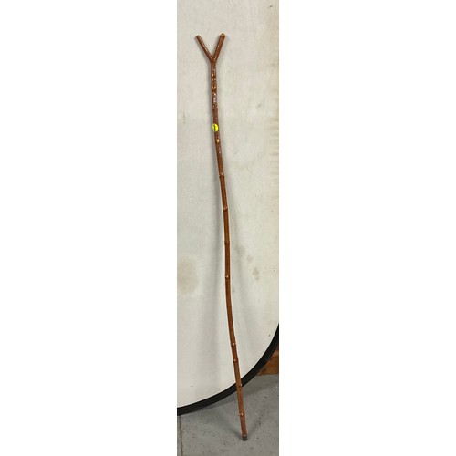 507 - TWO SHOOTING STICKS AND A THUMB STICK