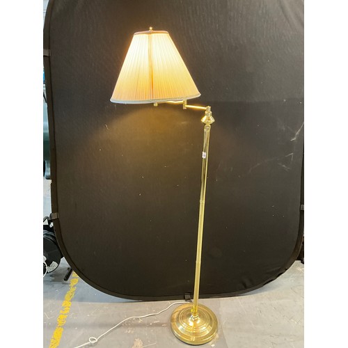 520 - BRASS EFFECT STANDARD LAMP