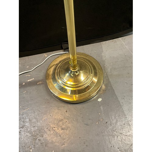 520 - BRASS EFFECT STANDARD LAMP