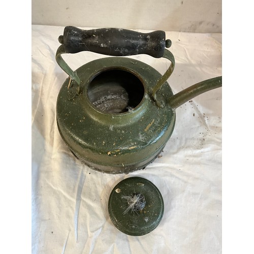 534 - VICTORIAN COPPER COAL SCUTTLE AND A VINTAGE COPPER KETTLE A/F