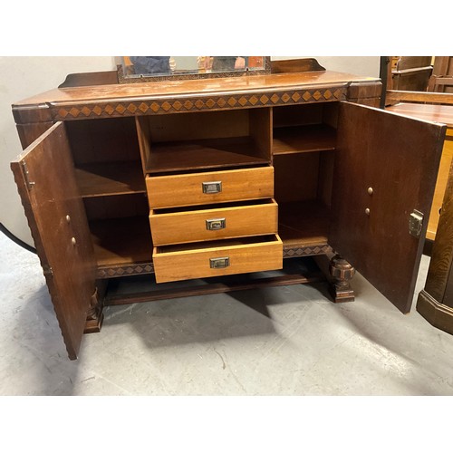 536 - VINTAGE OAK MIRROR BACKED  STRETCHERED BASE TWO DOOR SIDEBOARD WITH THREE DRAWERS TO INTERIOR AND CA... 