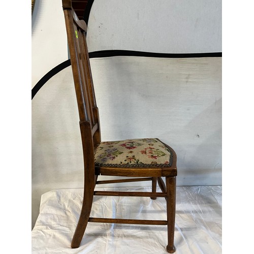 538 - MAHOGANY STRETCHERED UPHOLSTERED CHILDS CHAIR