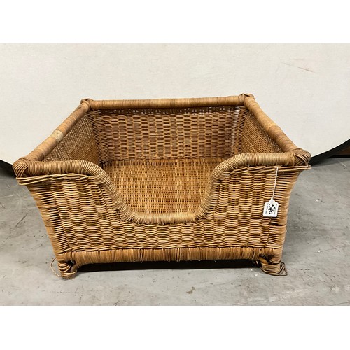 540 - VINTAGE WICKER DOG BASKET A/F