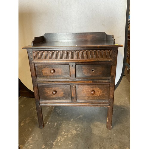 Lot 563       