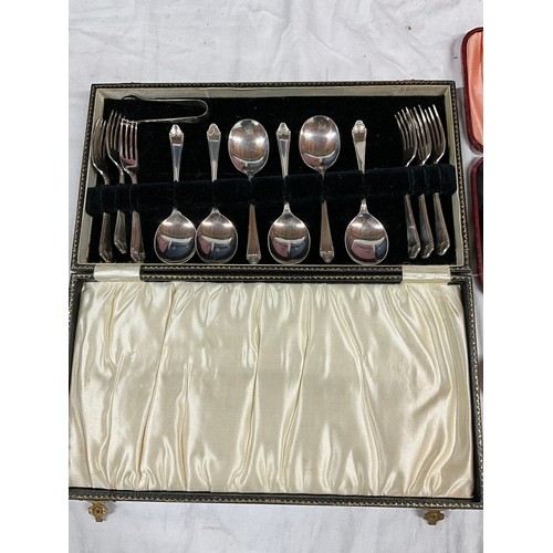 47 - QUANTIY OF CUTLERY TO INCLUDE BOXED EXAMPLES