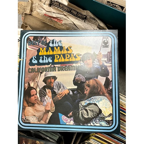 227 - LARGE QUANTIY OF RECORDS ETC