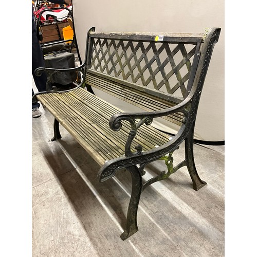 390 - VINATGE CAST IRON FRAMED GARDEN SEAT WITH WOODEN SLATS W48