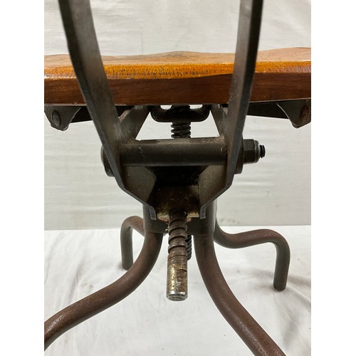 399 - HEIGHT ADJUSTABLE INDUSTRIAL METAL CHAIR WITH WOODEN SEAT AND BACK W15