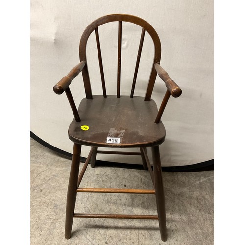 Lot 438       