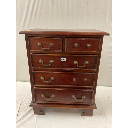 424 - VINTAGE MAHOGANY TWO OVER THREE CHEST WITH BRASS HANDLES H27