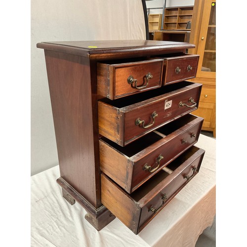 424 - VINTAGE MAHOGANY TWO OVER THREE CHEST WITH BRASS HANDLES H27
