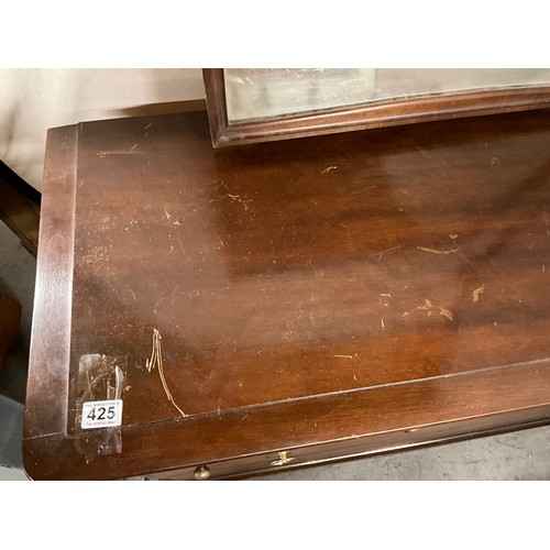 425 - MODERN MAHOGANY STAGG STYLE DRESSING TABLE WITH FOUR SHORT AND TWO LONG DRAWERS WITH MIRROR A/F  W42... 