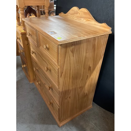 412 - MODERN PINE TWO OVER THREE BEDROOM CHEST W31