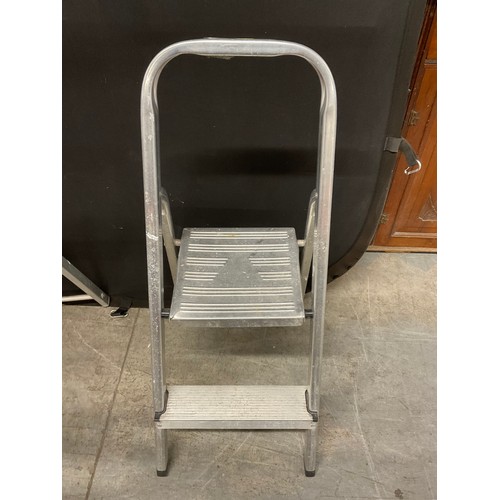 383 - TWO MODERN ALUMINIUM STEP LADDERS SMALL H37