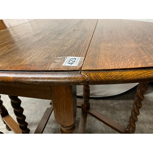 428 - BARLEY TWIST OAK GATE LEG DINING TABLE W29