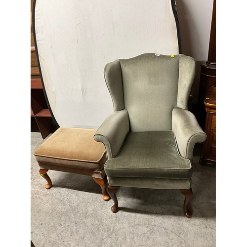 415 - PARKER KNOLL MODERN GREEN UPHOLSTERED WING BACK ARM CHAIR H41