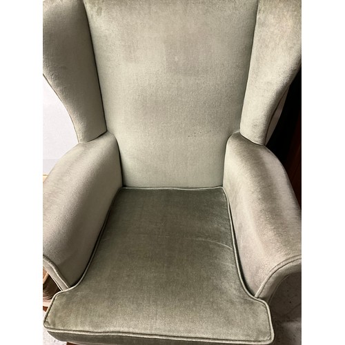 415 - PARKER KNOLL MODERN GREEN UPHOLSTERED WING BACK ARM CHAIR H41