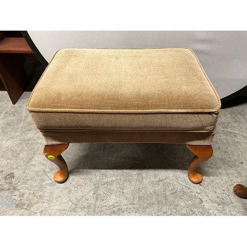 415 - PARKER KNOLL MODERN GREEN UPHOLSTERED WING BACK ARM CHAIR H41