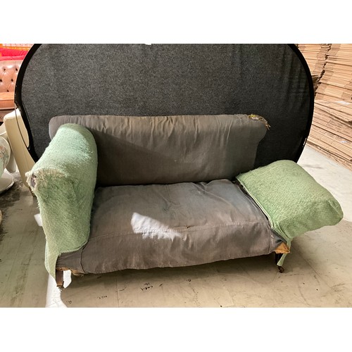 Lot 296       