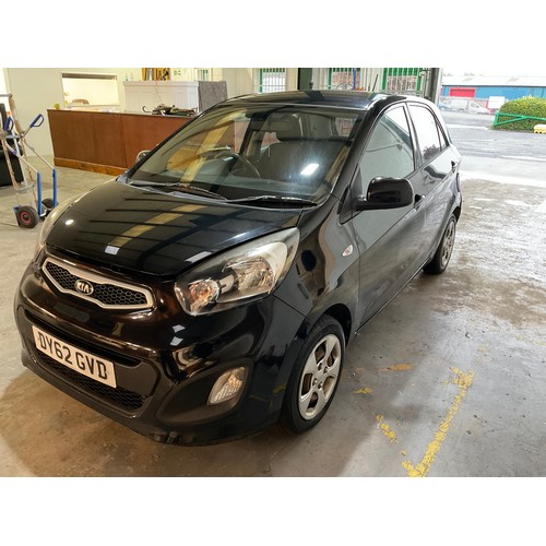 410 - KIA PICANTO 5 DOOR HATCHBACK PETROL 998 CC MOT UNTIL 29TH NOV 2024 MILEAGE 57000-  3 OWNERS FROM NEW... 