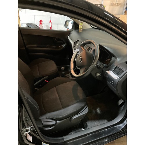 410 - KIA PICANTO 5 DOOR HATCHBACK PETROL 998 CC MOT UNTIL 29TH NOV 2024 MILEAGE 57000-  3 OWNERS FROM NEW... 