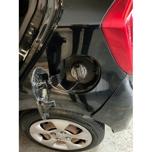 410 - KIA PICANTO 5 DOOR HATCHBACK PETROL 998 CC MOT UNTIL 29TH NOV 2024 MILEAGE 57000-  3 OWNERS FROM NEW... 