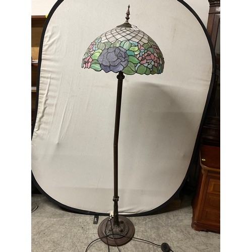 371 - LARGE TIFFANY STYLE STANDARD LAMP A/F  SHADE DAMAGED H68