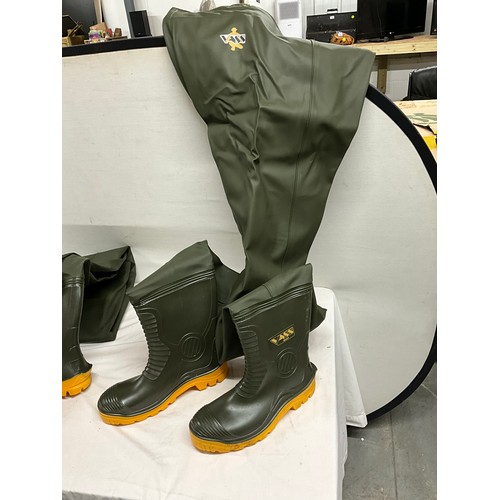 20 - TWO PAIRS OF BOXED VASS WADERS SIZE 9