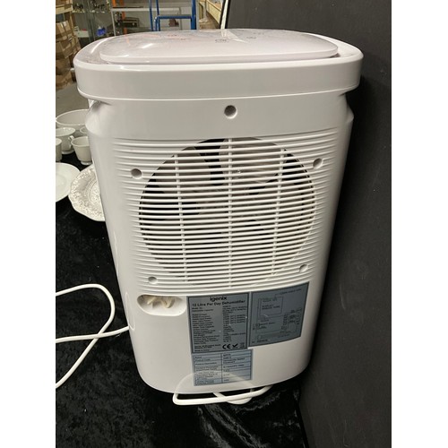 27 - IGENIX DEHUMIDIFIER