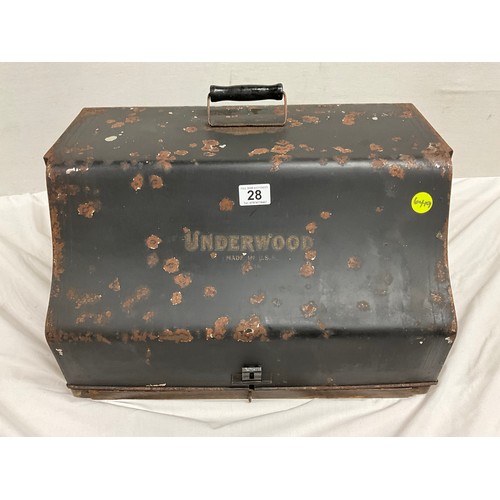 28 - ANTIQUE UNDERWOOD TYPEWRITER MARKED STANDARD 14