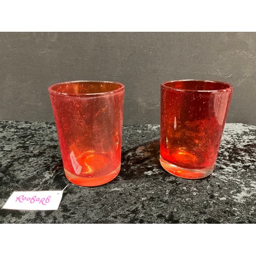 122 - QUANTITY OF VARIOUS SIZED RED GLASS BEAKERS