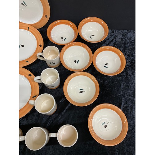 145 - QUANTITY OF POOLE POTTERY FRESCO PATTERN DINNERWARE 29 PIECES IN TOTAL