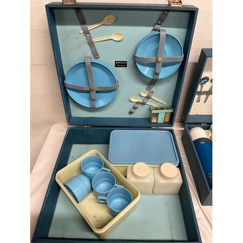 175 - THREE BLUE CASED VINTAGE SIRRAM PICNIC TEA SETS TO INCLUDE CONTENTS A/F