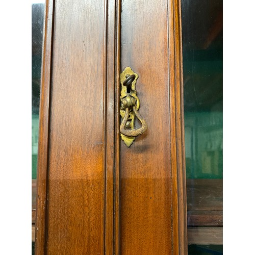 359 - EDWARDIAN RED WALNUT BOOK CASE WITH 2 GLASS DOORS TO TOP CARVED PANELED DOORS BELOW W48