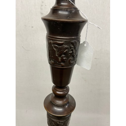 384A - MODERN ORNATE ORIENTAL BRASS STANDARD LAMP H57