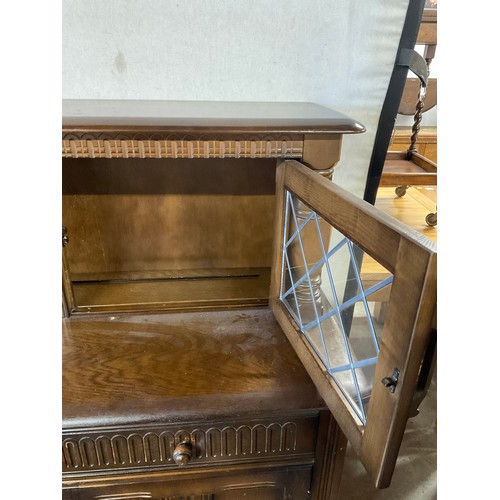 432 - OAK PRIORY STYLE COURT CUPBOARD TWO DRAWERS ABOVE TWO DOORS AND 2 GLASS DOORS TO TOP  W47