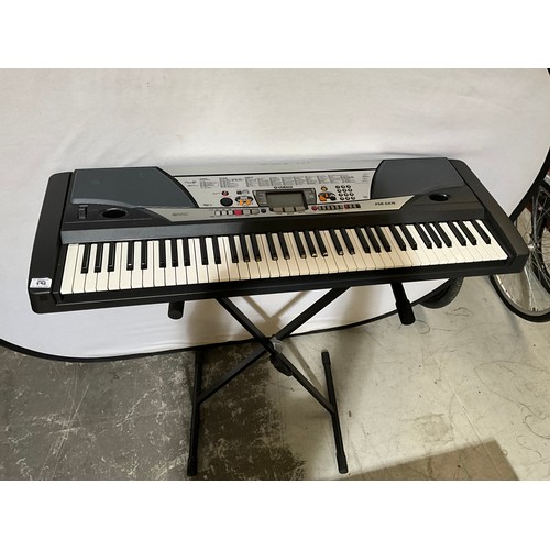 292 - YAMAHA PSR/GS76 KEYBOARD ON STAND WITH CASE