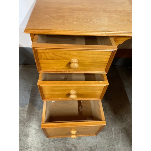 371 - LARGE MODERN PINE KNEE HOLE DRESSING TABLE W56