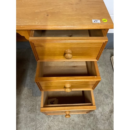 371 - LARGE MODERN PINE KNEE HOLE DRESSING TABLE W56