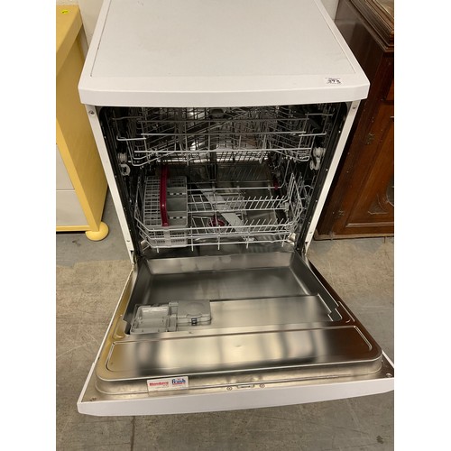 393 - BLOMBERG DISHWASHER