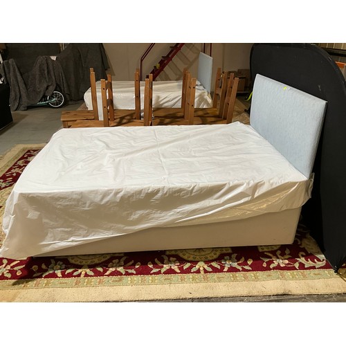 315 - MODERN DOUBLE BED WITH MATRESS L 75